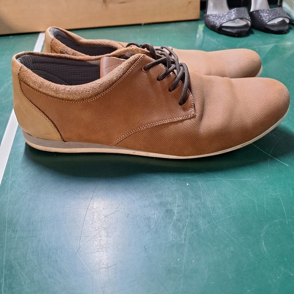 Aldo light brown shoes size 10 - Picture 2 of 8